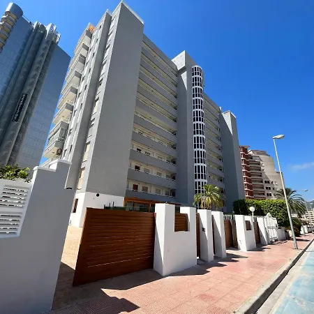 Apartmán Lujoso Bajo Terasa Piscina Aire Cerca Playa Pueblo *