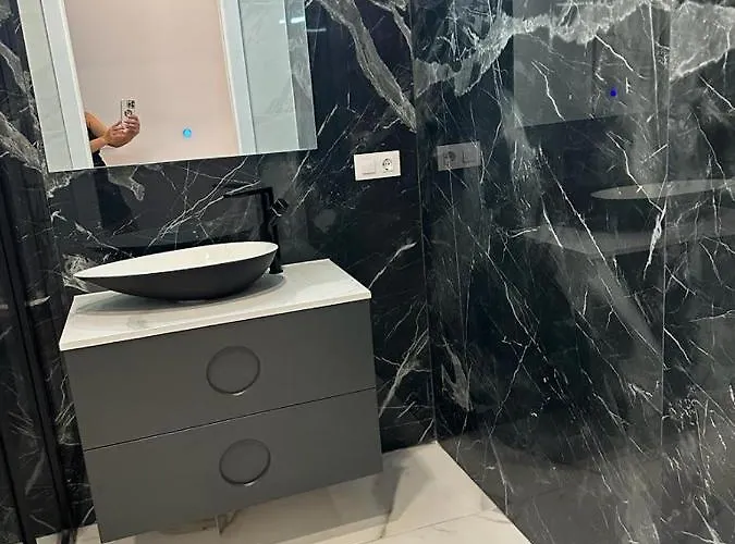 Lujoso Bajo Terasa Piscina Aire Cerca Playa Pueblo Apartment